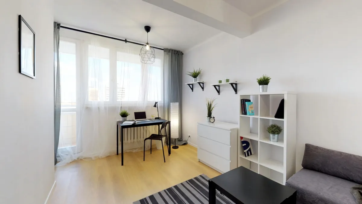 Pokój jednoosobowy z balkonem #4 przy ul. Klaudyny 16