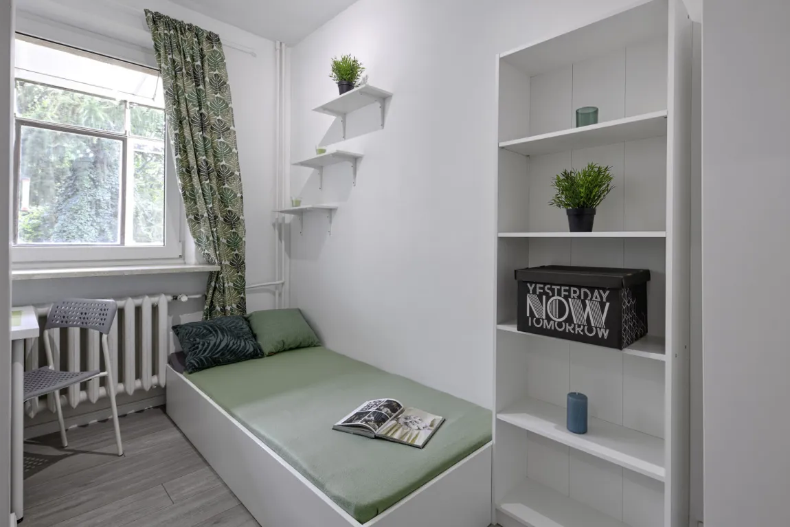 Pokój jednoosobowy #4 przy ul. Wiolinowej 1