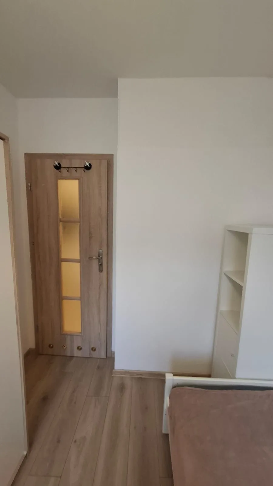 Pokój jednoosobowy #5 przy ul. Na Uboczu 24
