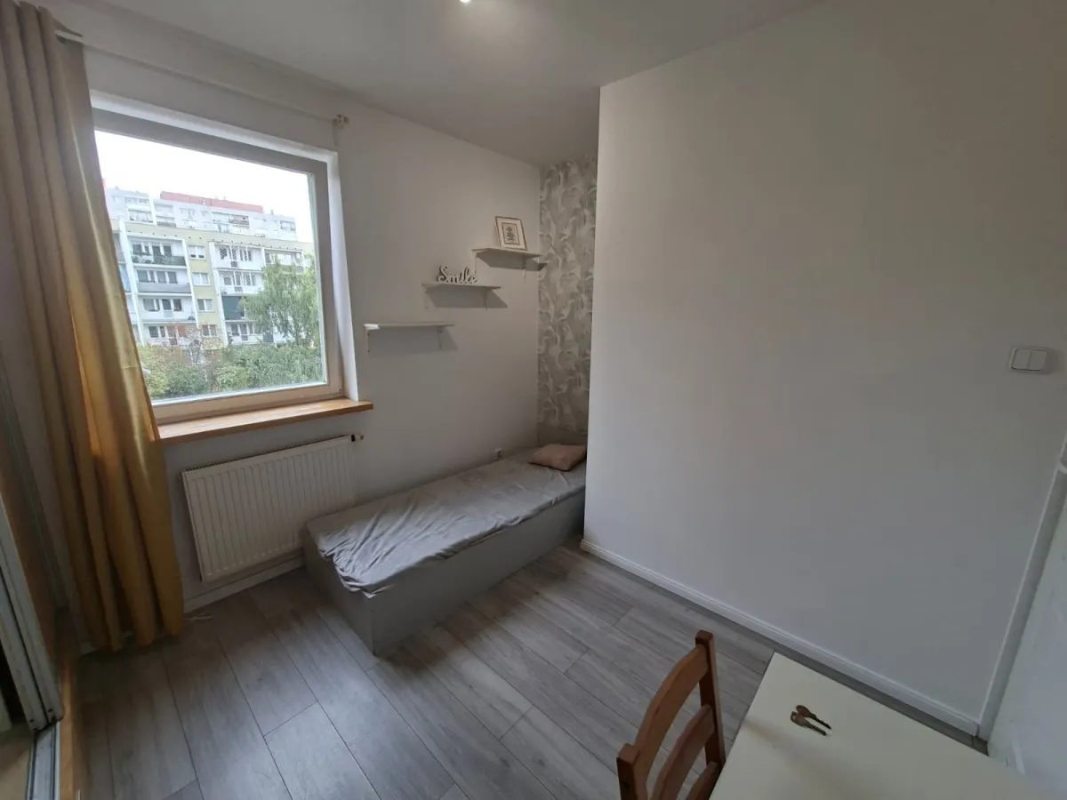 Pokój jednoosobowy #5 przy ul. Modzelewskiego 58a